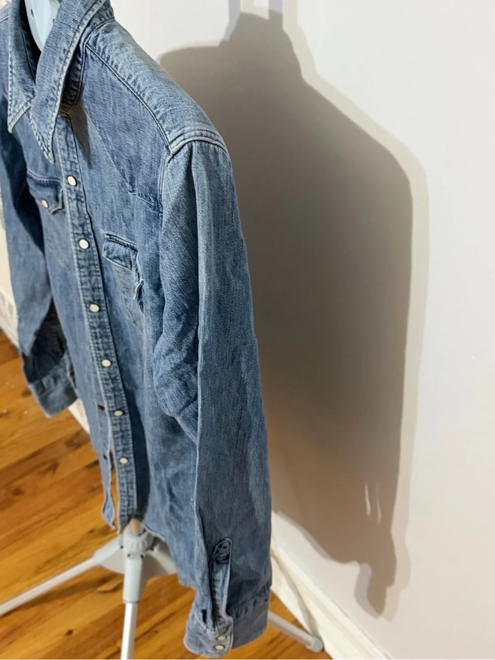 Levi’s Men’s Denim Western Shirt – Size L